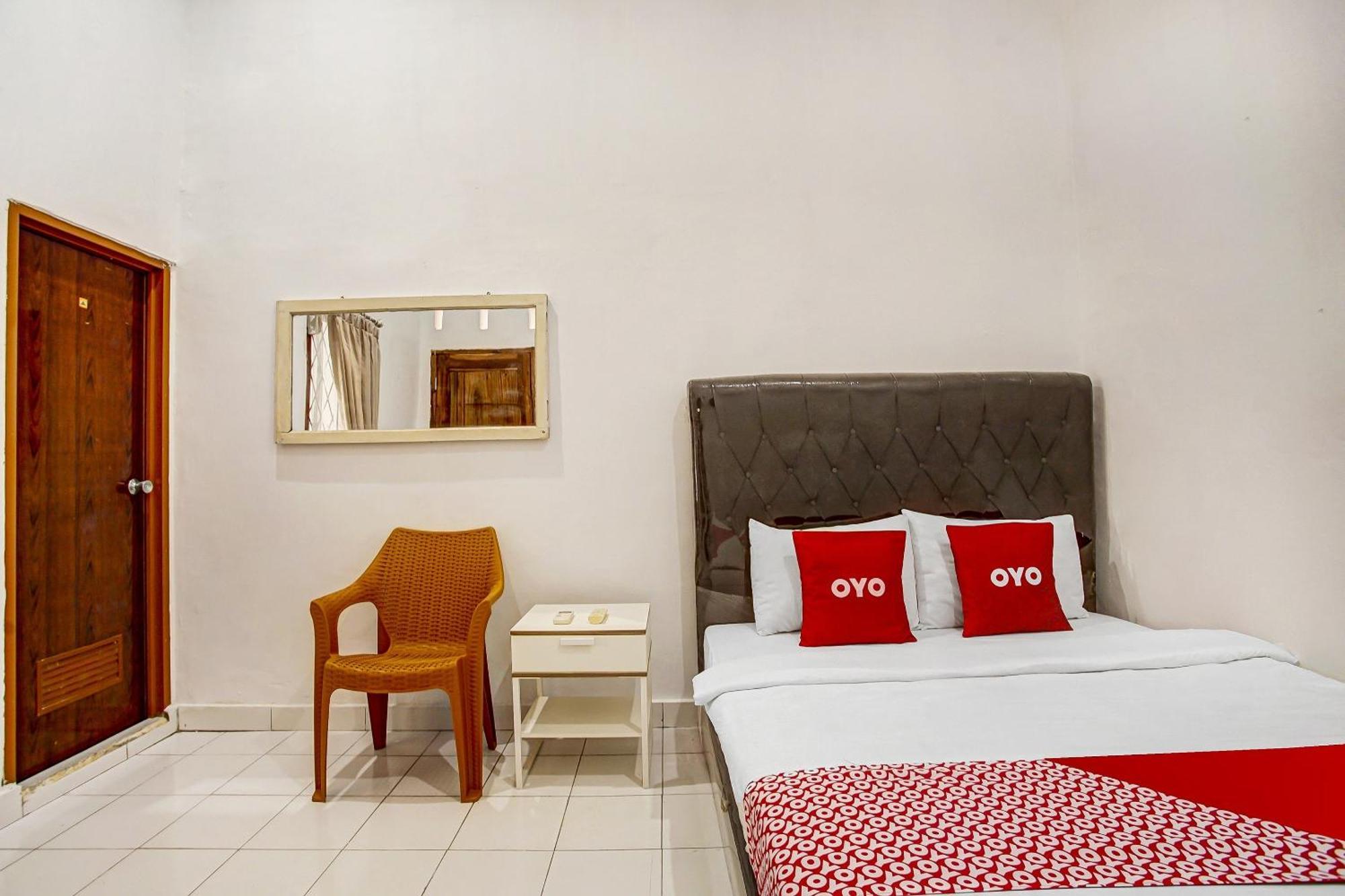 Super Oyo 91055 Homestay Syariah Бандар-Лампунг Екстер'єр фото