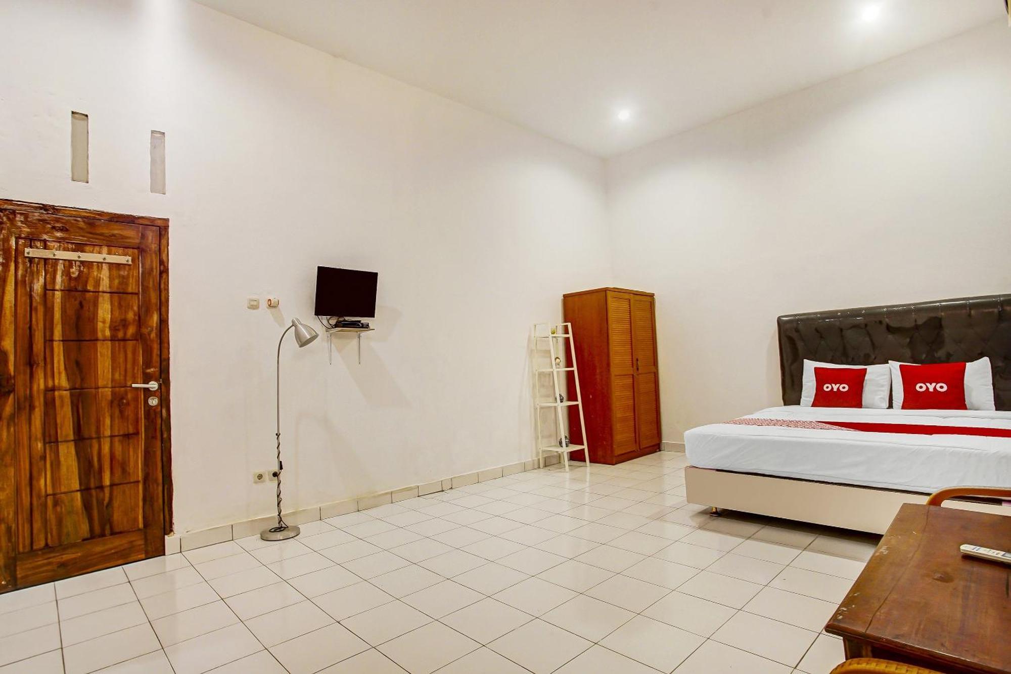 Super Oyo 91055 Homestay Syariah Бандар-Лампунг Екстер'єр фото