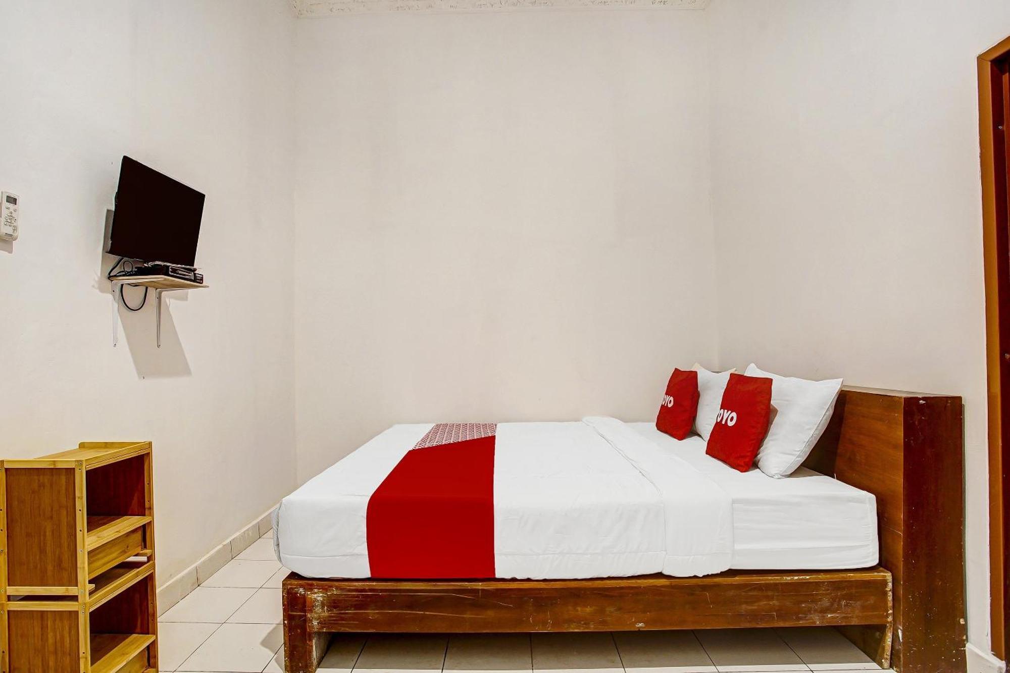 Super Oyo 91055 Homestay Syariah Бандар-Лампунг Екстер'єр фото