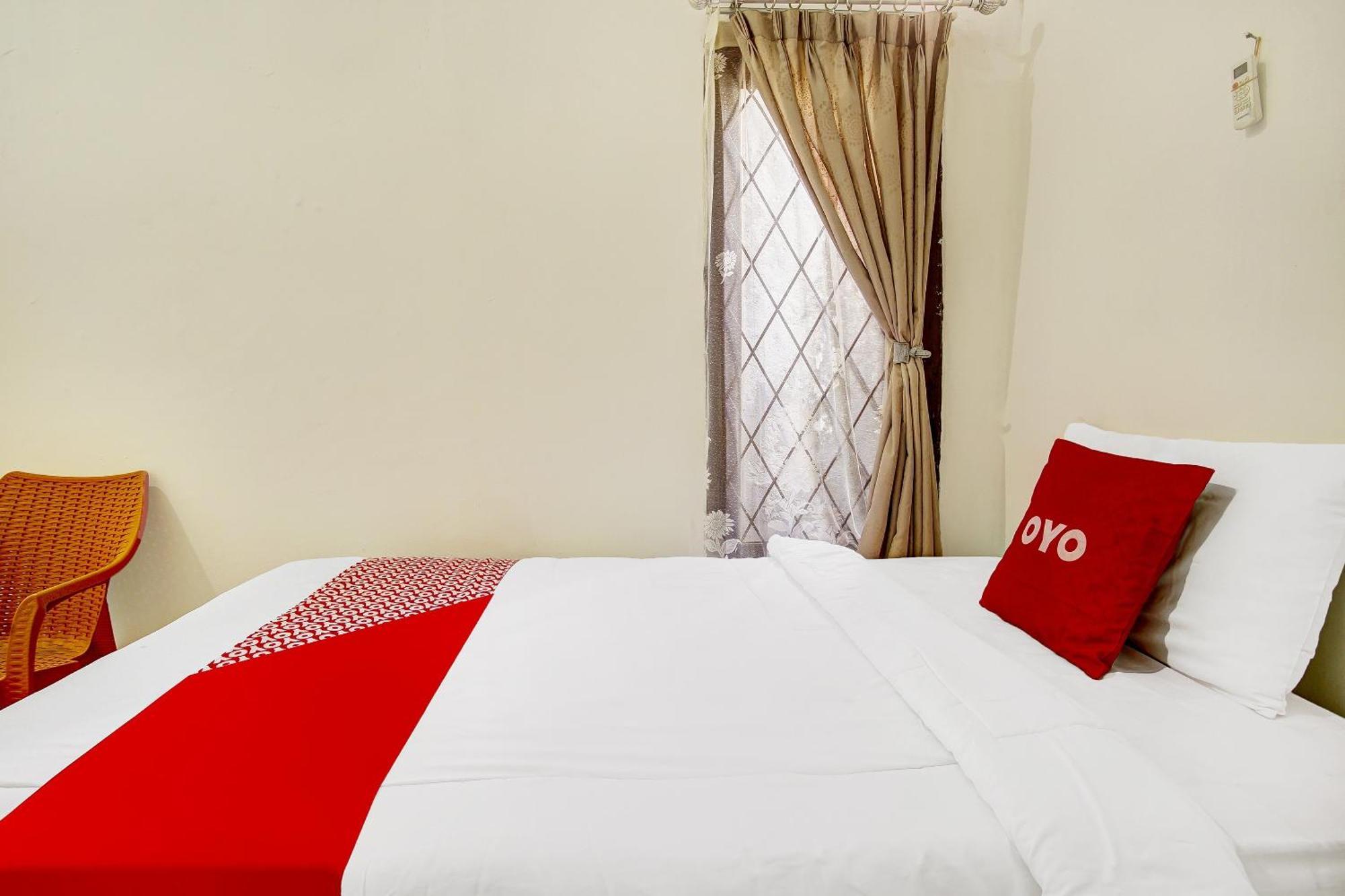 Super Oyo 91055 Homestay Syariah Бандар-Лампунг Екстер'єр фото
